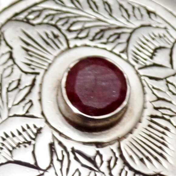 Sterling Silver Pillbox Locket Pendant - Picture 9 of 10